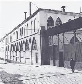 Canti dal cortile. Lavoro e dopo lavoro