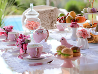 Tea Party a Neuchatel