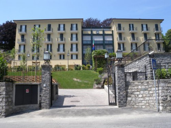 AUGURI DI NATALE AI NONNI