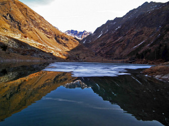 Diga del Gleno verso il Passo di Belvisio