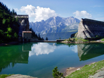 L'anello della diga del Gleno