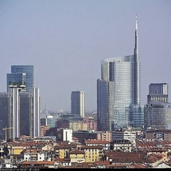 Trekking tra i grattacieli di P.ta Garibaldi e P.ta Nuova