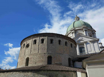 Brescia e le Sante Croci