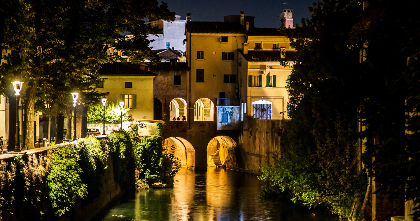 Rio notturno - Mantova