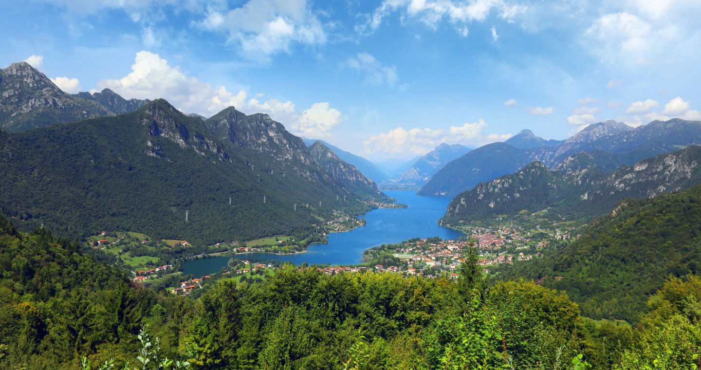 Vista del Lago d'Idro in Val Sabbia (BS)