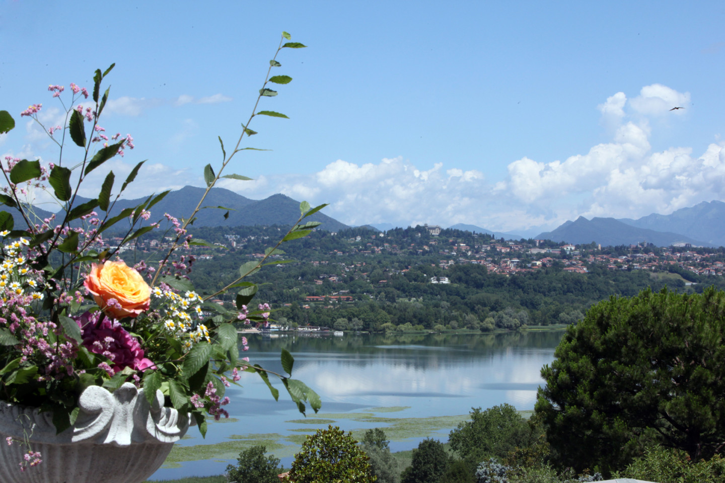 Lago di Varese e Campo dei fiori