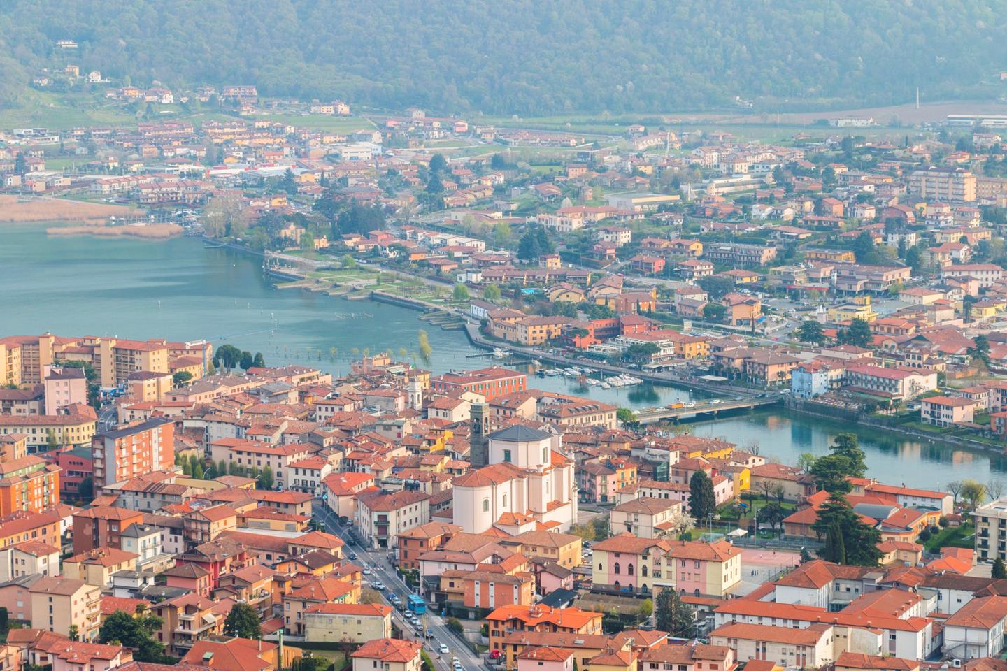 credit Andrea Belussi