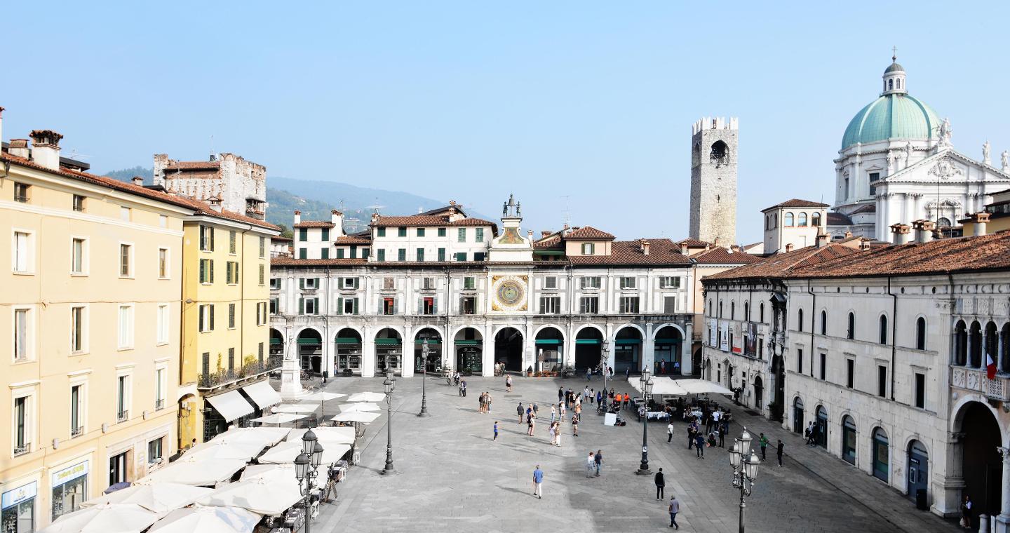 Piazza della Loggia a Brescia.