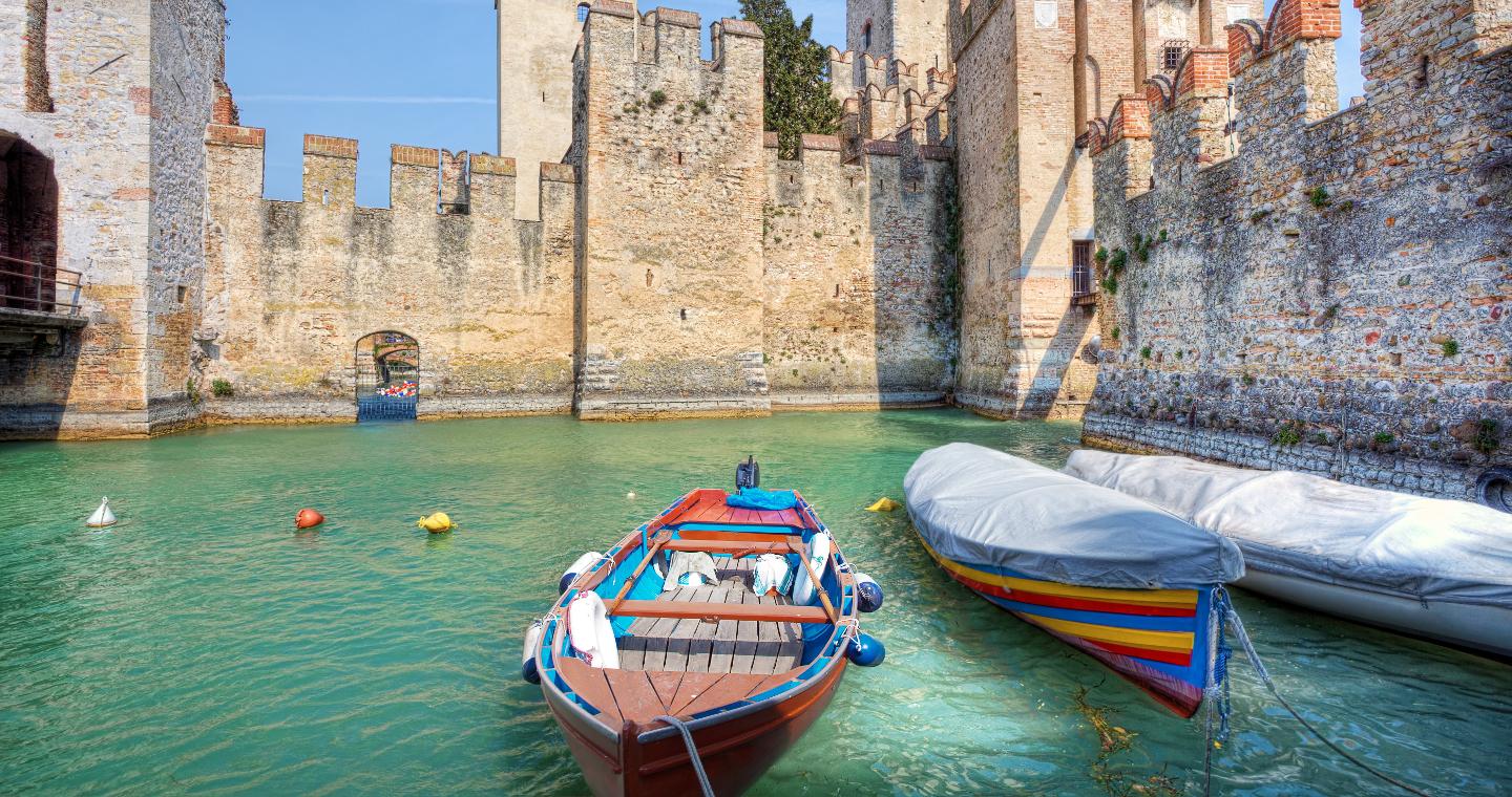 Cortile della darsena, Castle of Sirmione, Garda Lake