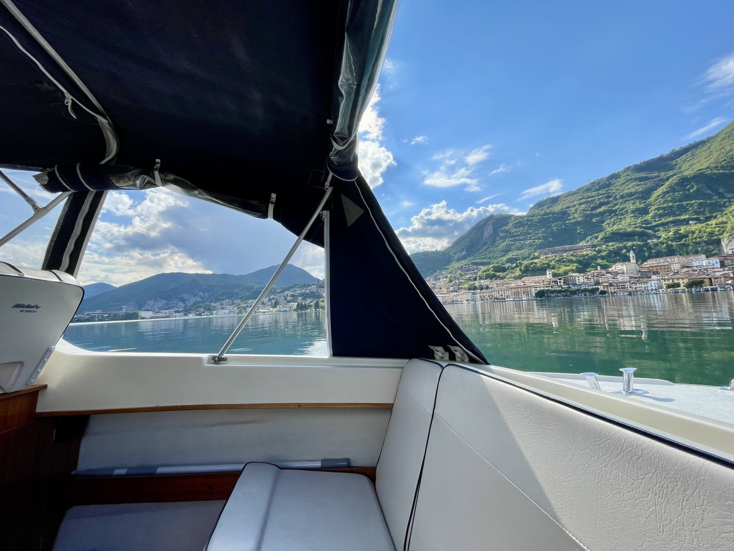 Tour in barca lago Iseo