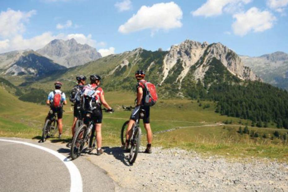 Valcamonica on two wheels