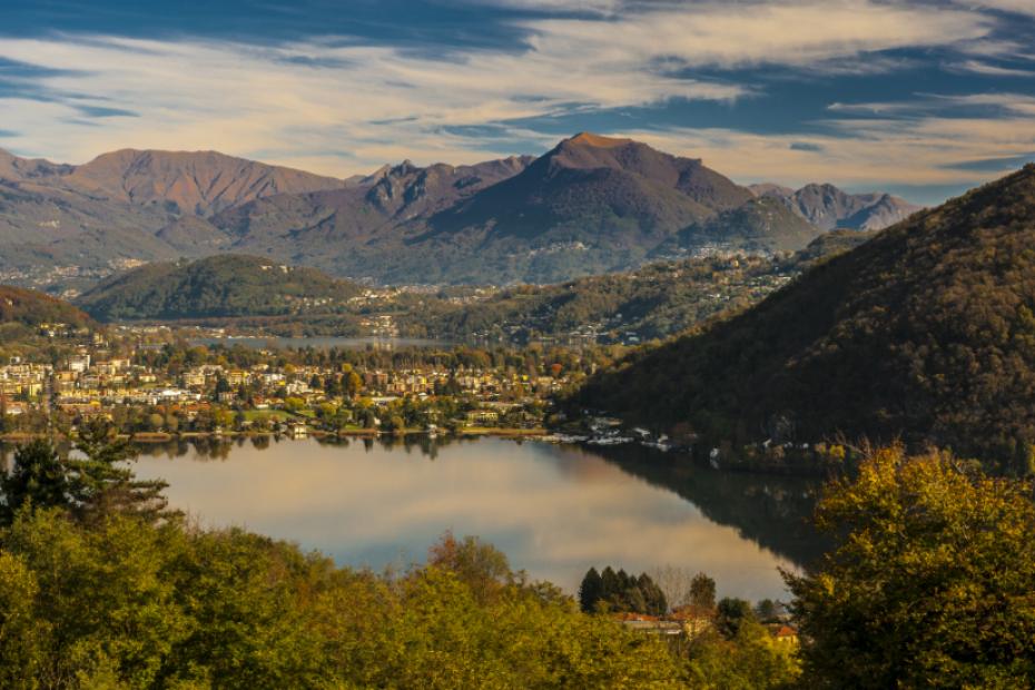 C'est la terre des lacs