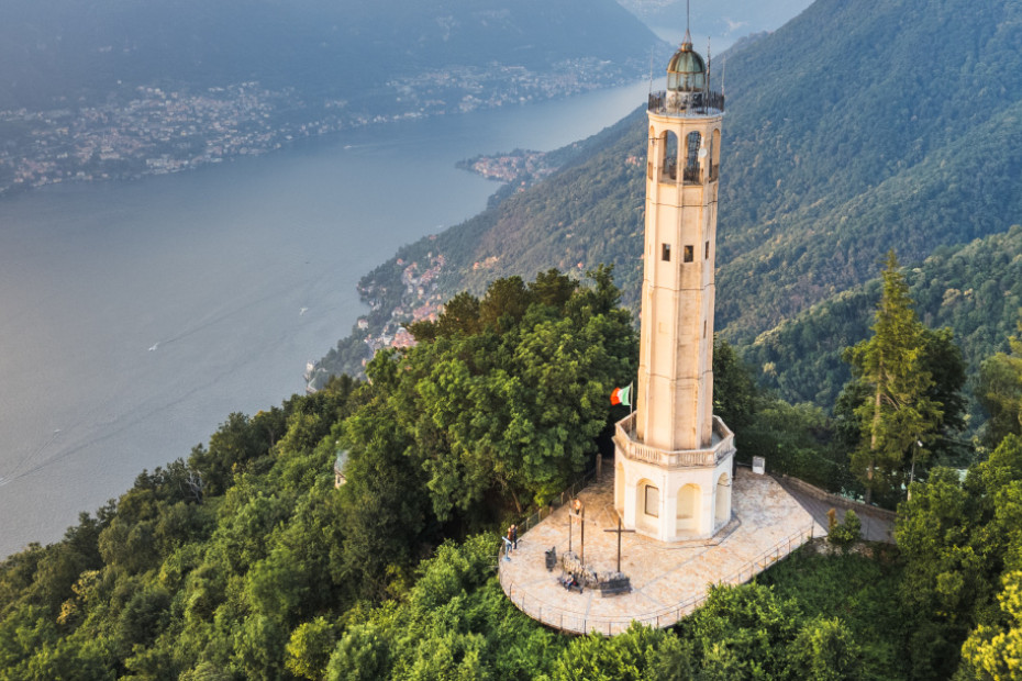 Faro di Brunate (CO)