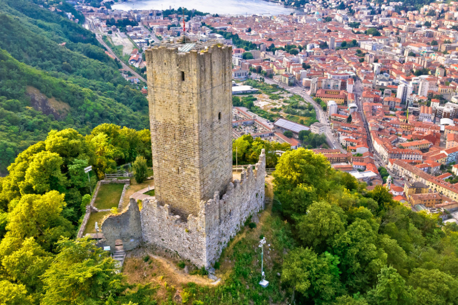 Torre di Castello Baradello (CO)