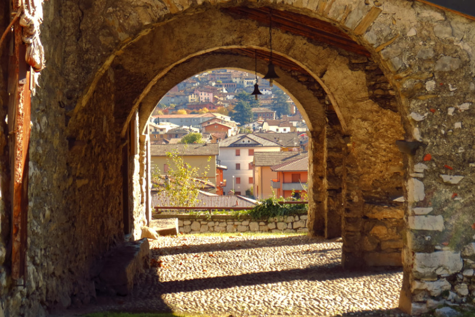 Riscoprire Bienno in autunno (BS)