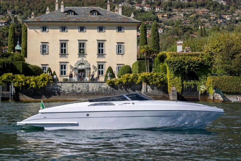 La mia barca vista laterale