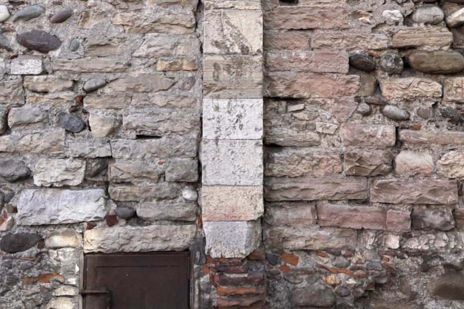 Le porte medievali: Porta della Colombera