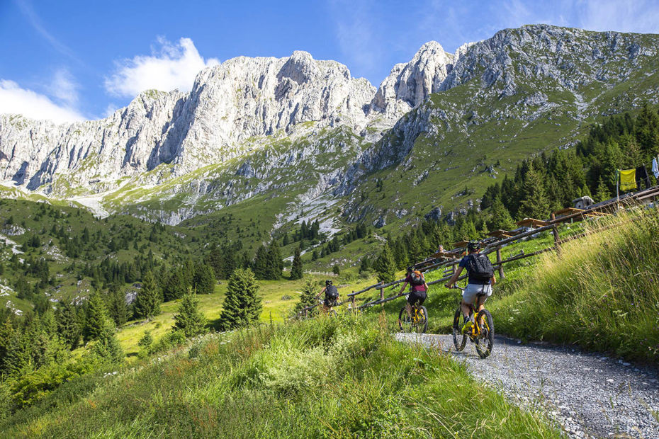 Rovetta (BG): a cycling trip with the whole family