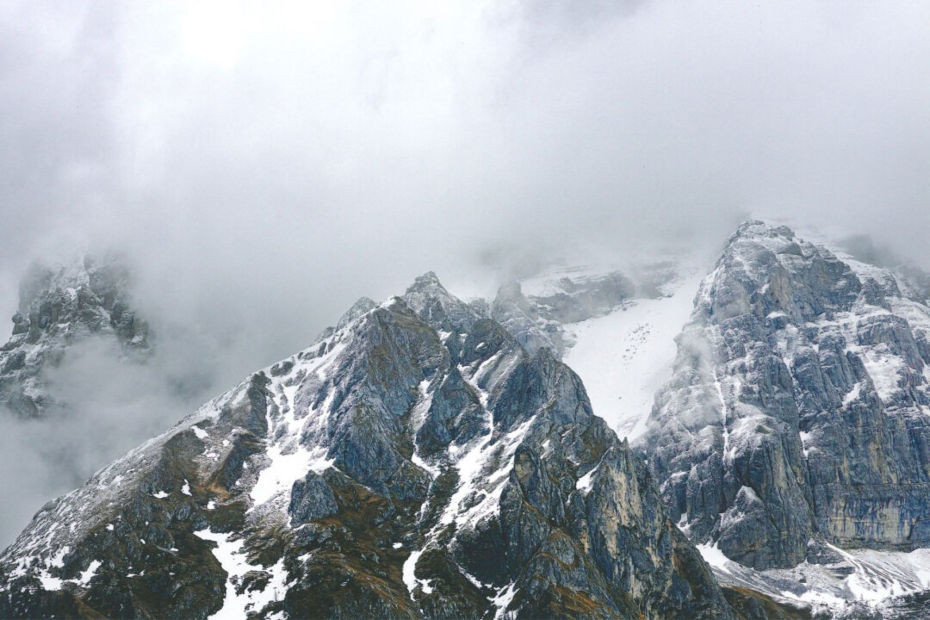 Vittorio Sella, Martin Chambi, Ansel Adams, Axel Hütte. Lumière de la montagne –  Brescia photo festival vi édition 