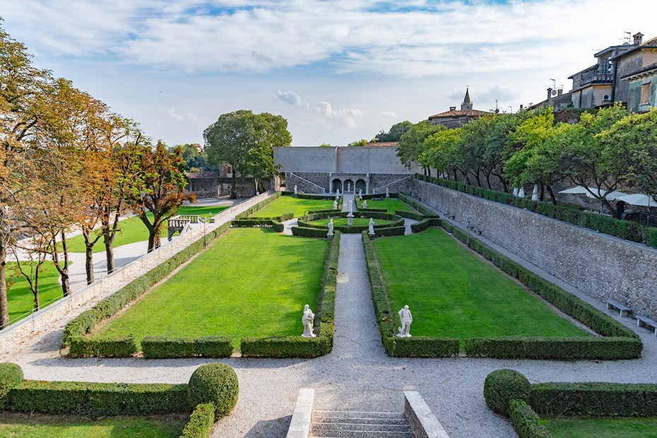 Volta Mantovana, il castello e i giardini all’italiana