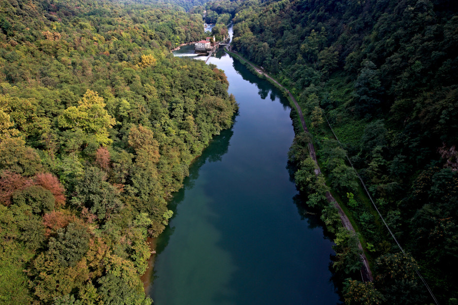  The lakes in Brianza, the river Adda and the naviglio della Martesana