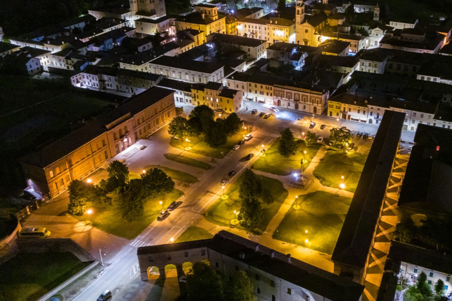 Sabbioneta_by_Night 