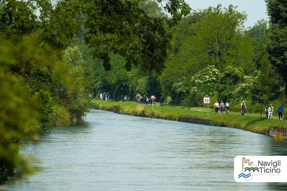 Alzaia Naviglio Grande
