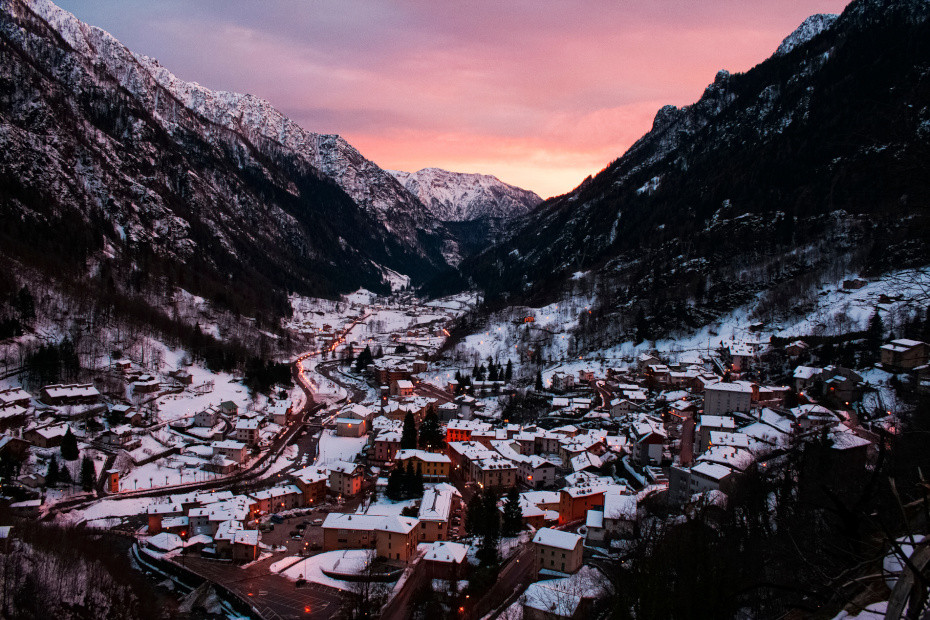 The charm of Branzi, with its woods, sunsets and local cuisine