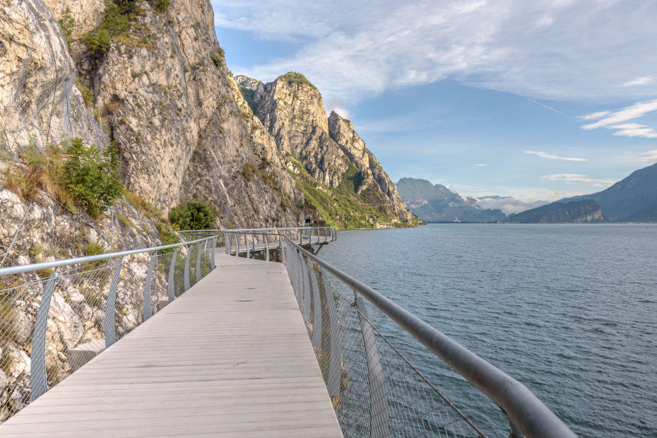 Rigenerarsi con una passeggiata sul lago (LC, VA, BS)