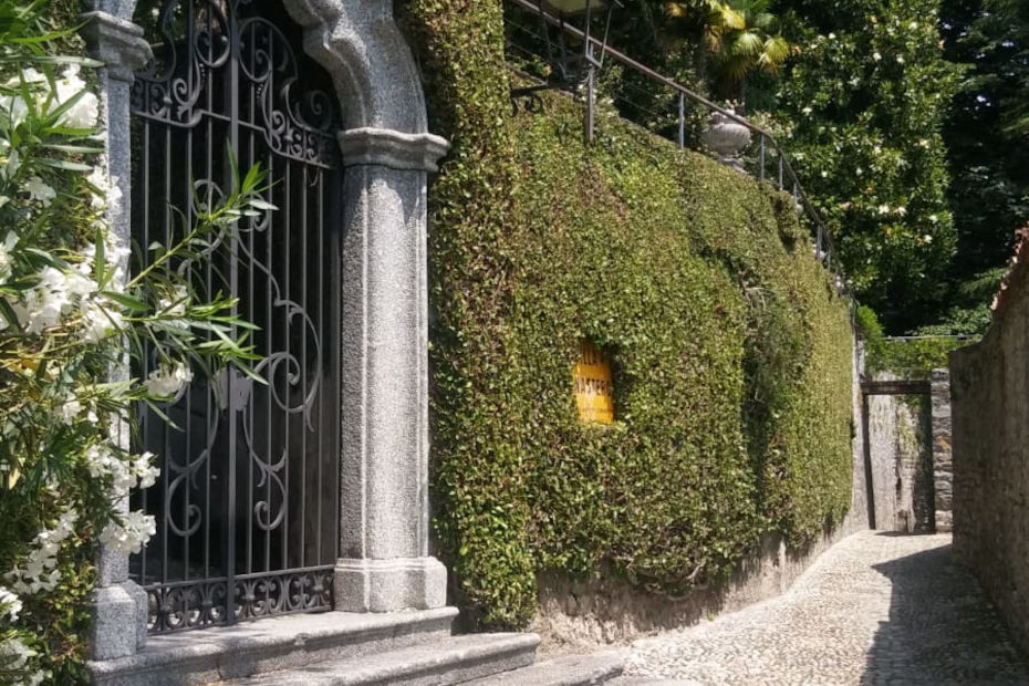 La Greenway del Lago di Como davanti a Villa Monastero