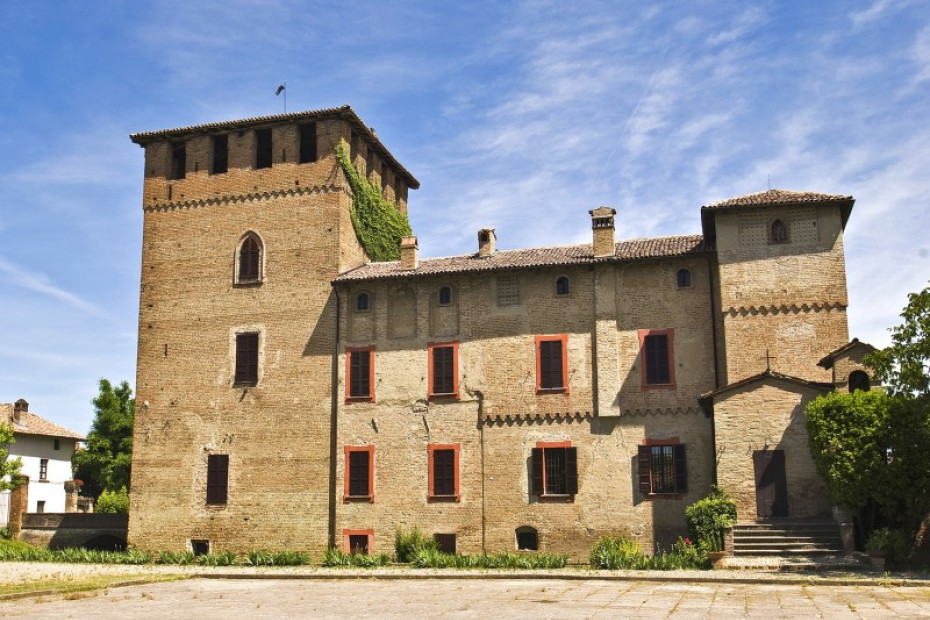 Castello di Argine -  Edificio Privato