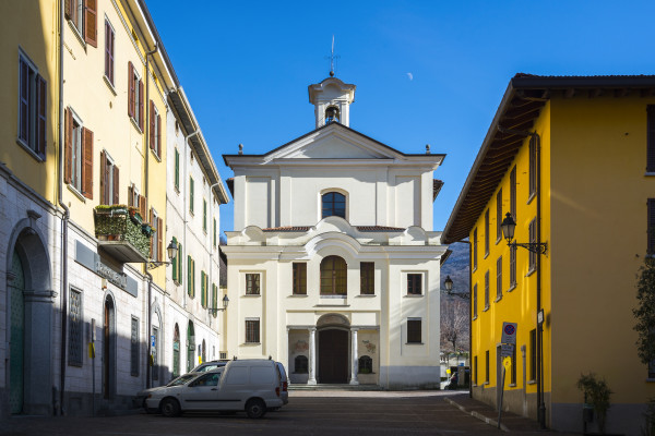 Chiesa del Santissimo Crocifisso a Asso.