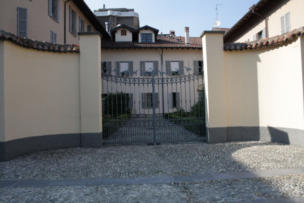 Vista posteriore di Villa Medici Vidiserti