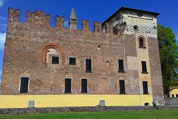 Castello Gallarati Scotti 