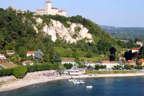 spiaggia della Noce, Angera