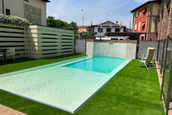 Piscina e area relax