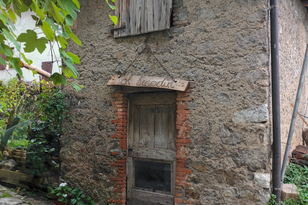 Secadur, Castegnone. Zogno