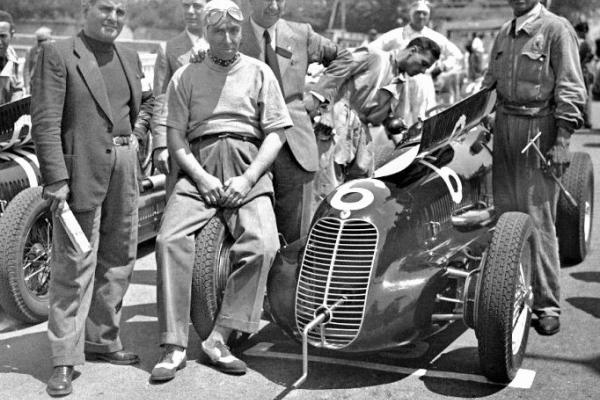 Pilota G. Rocco e f.lli Maserati - Circuito Campione 1938 (Archivio G. Keller)