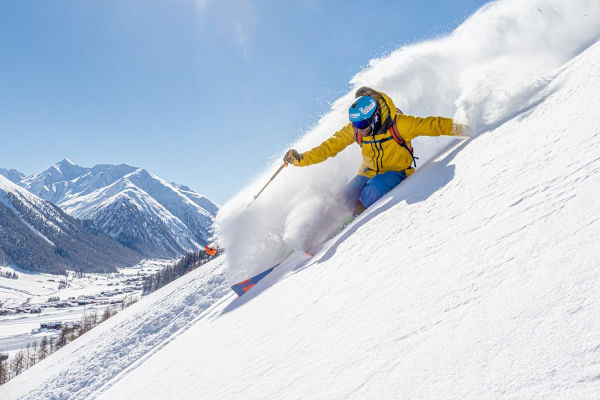 Sciare a Livigno (ph: livigno.eu)