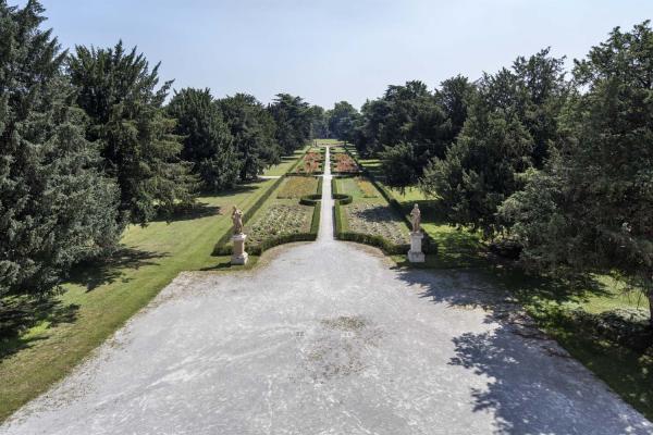 Palazzo Arese Borromeo (credits: fondoambiente.it)