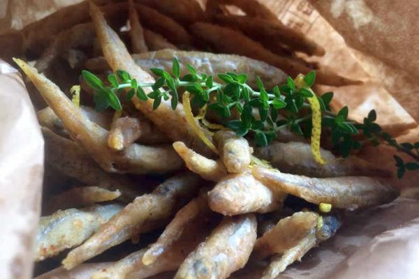 Frittura di alborelle (ph: lagomaggiore.net)