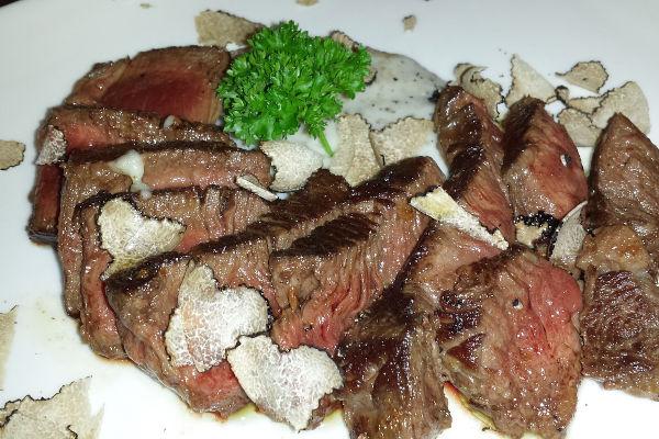 Secondo di carne con tartufi