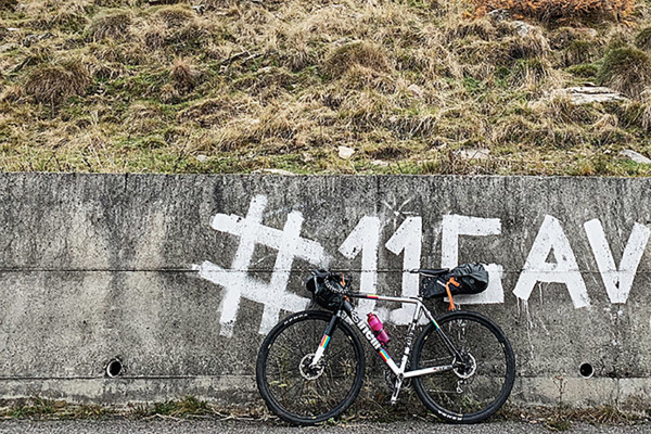 Su e giù dal Gavia in bicicletta