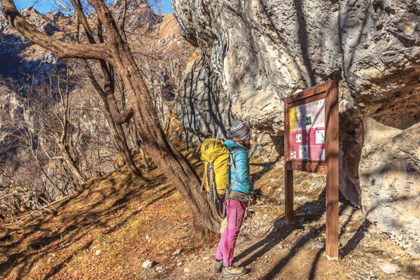 A Valsolda, sulla via dei Canti