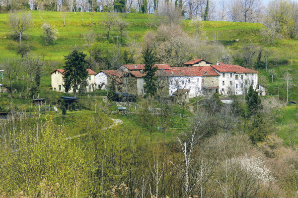 Monte di Brianza da Olgiate Molgora