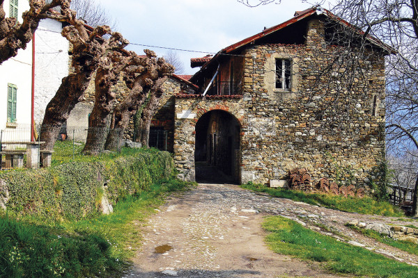 Monte di Brianza da Olgiate Molgora