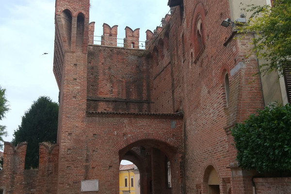 Castello di San Colombano