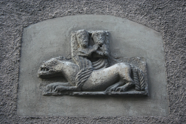 medieval sculpture