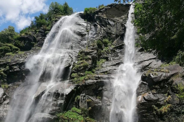 Savogno - Cascate dell'Acquafraggia