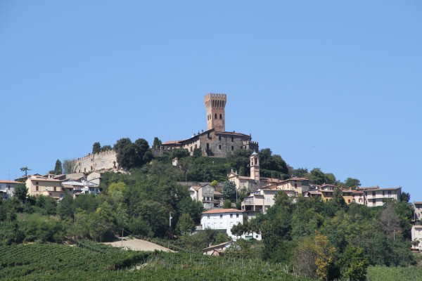 Castello di Cigognola